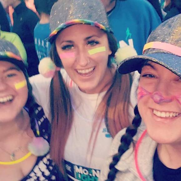 Meet your Posher, Chelsey - Picture 1 of 1